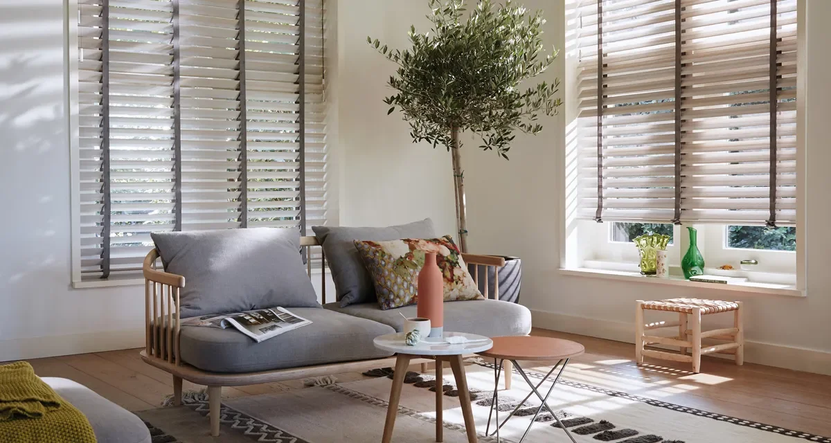 raamdecoratie_houten-jaloezien_sfeer1200_1